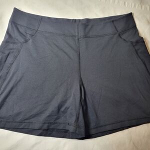 Mountain Hardwear Women's Athletic Shorts